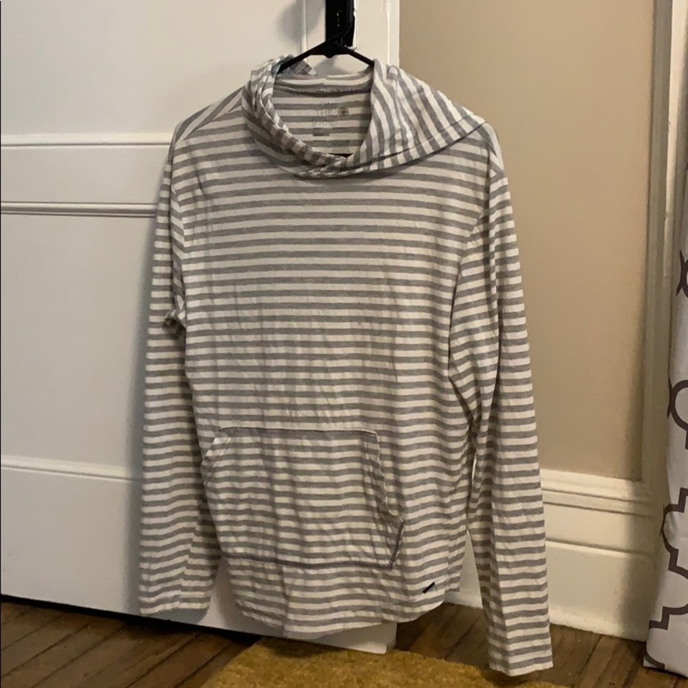 On The Byas Long Sleeved Stripped Shirt w/ Hood